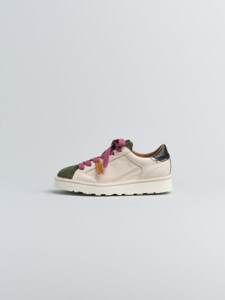 SNEAKER FÜR DAMEN P001 AUS LEDER UND WILDLEDER ELFEBEIN-MILITÄR-BROWNROSE