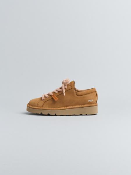 SCHNÜRSCHUH FÜR DAMEN P007 AUS NUBUK BROWN SUGAR