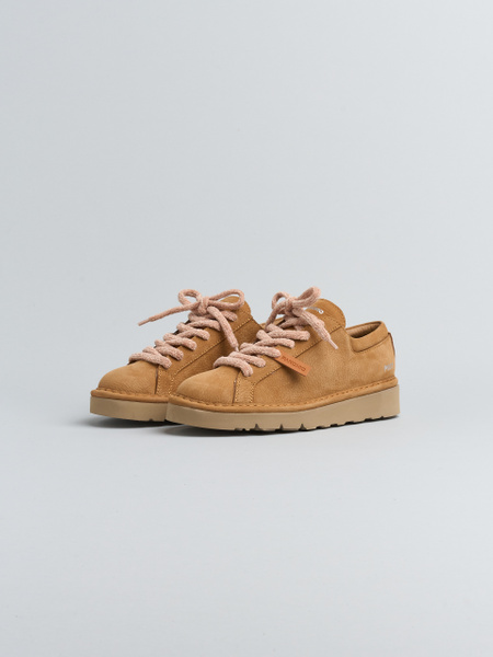 SCHNÜRSCHUH FÜR DAMEN P007 AUS NUBUK BROWN SUGAR