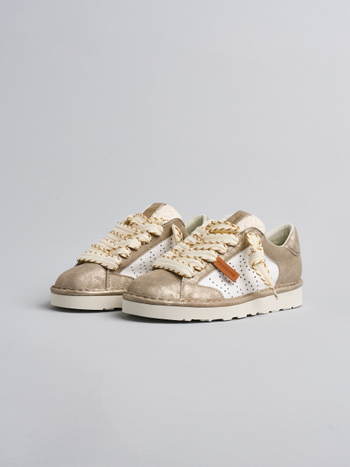 P001 sneaker donna Panchic in pelle pelle laminata e pizzo bianco-platino