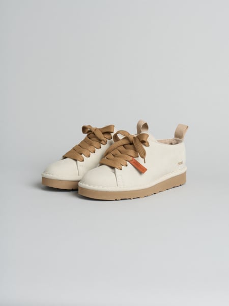 P000 scarpa allacciata mid cut donna core Panchic in nabuk foderata in montone avorio
