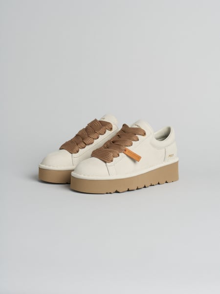 P003 scarpa allacciata donna muse Panchic in nabuk foderata in microfibra avorio