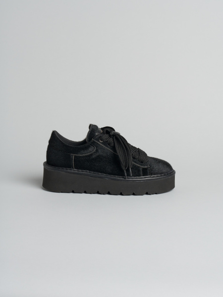 P003 scarpa allacciata donna muse Panchic in cavallino foderata in microfibra nero