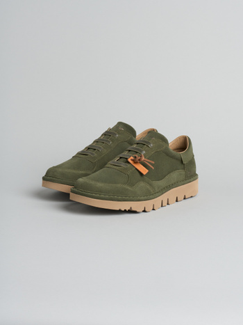 P005 slip-on uomo wave Panchic in camoscio foderata in microfibra verde militare