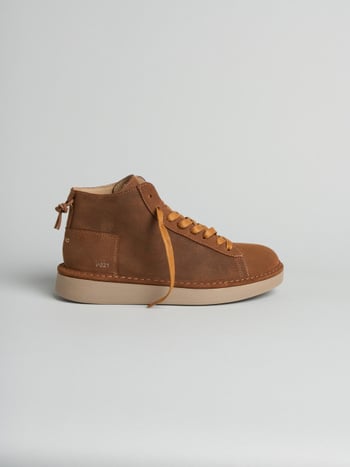 P021 cozy- herren stiefeletten Panchic aus hydro waxed wildleder mit mikrofaserfutter cognac